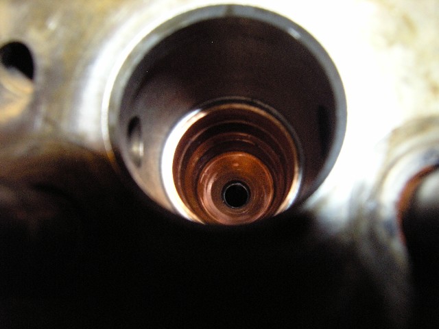 Вид стакана форсунки после ремонта показан на фото27